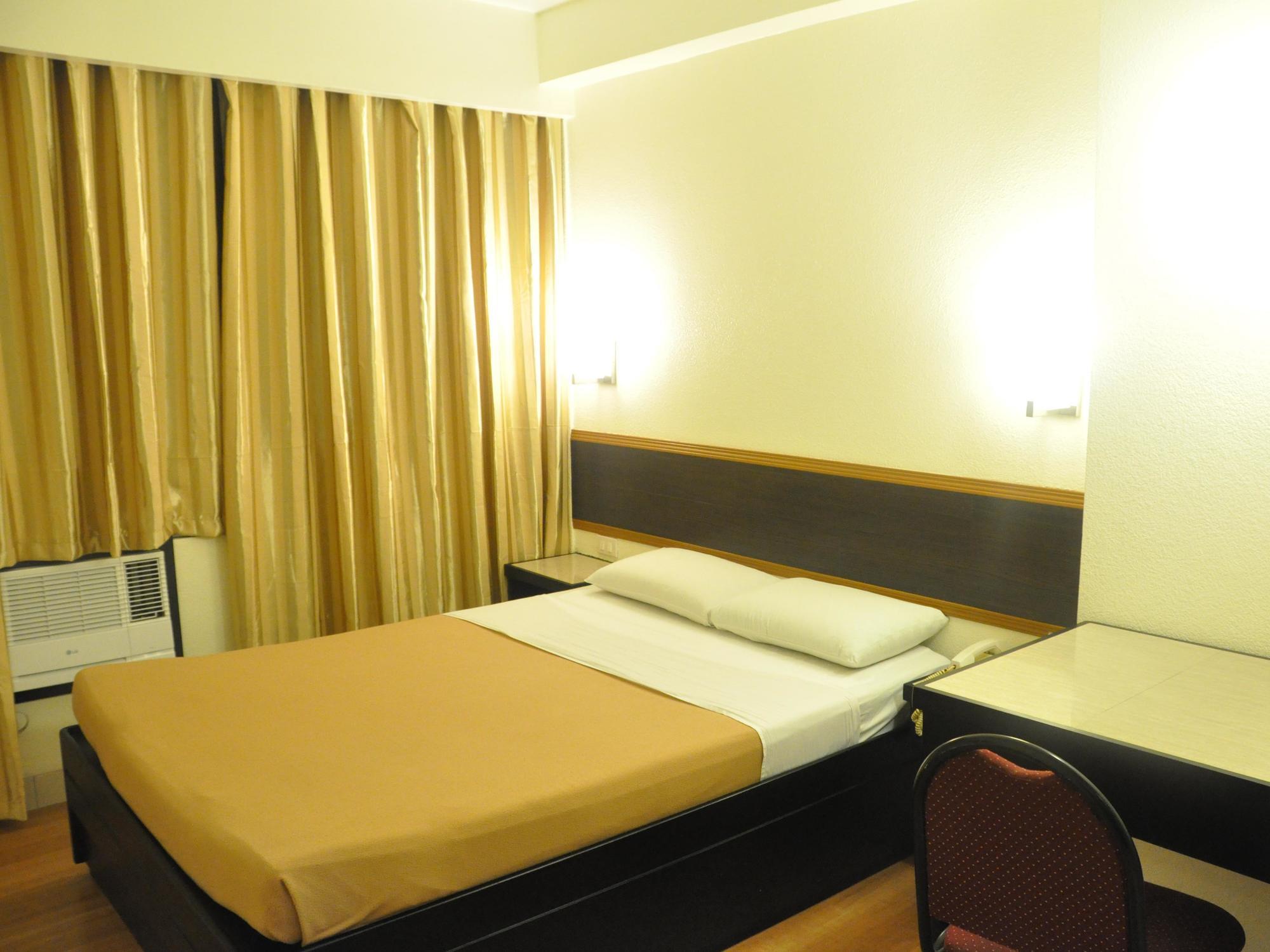 Iloilo Midtown Hotel Kültér fotó