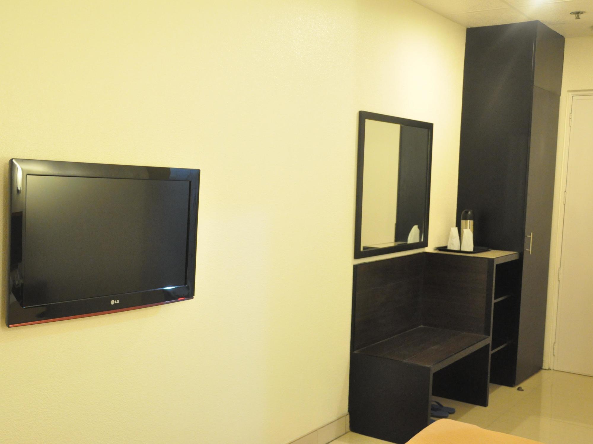 Iloilo Midtown Hotel Kültér fotó
